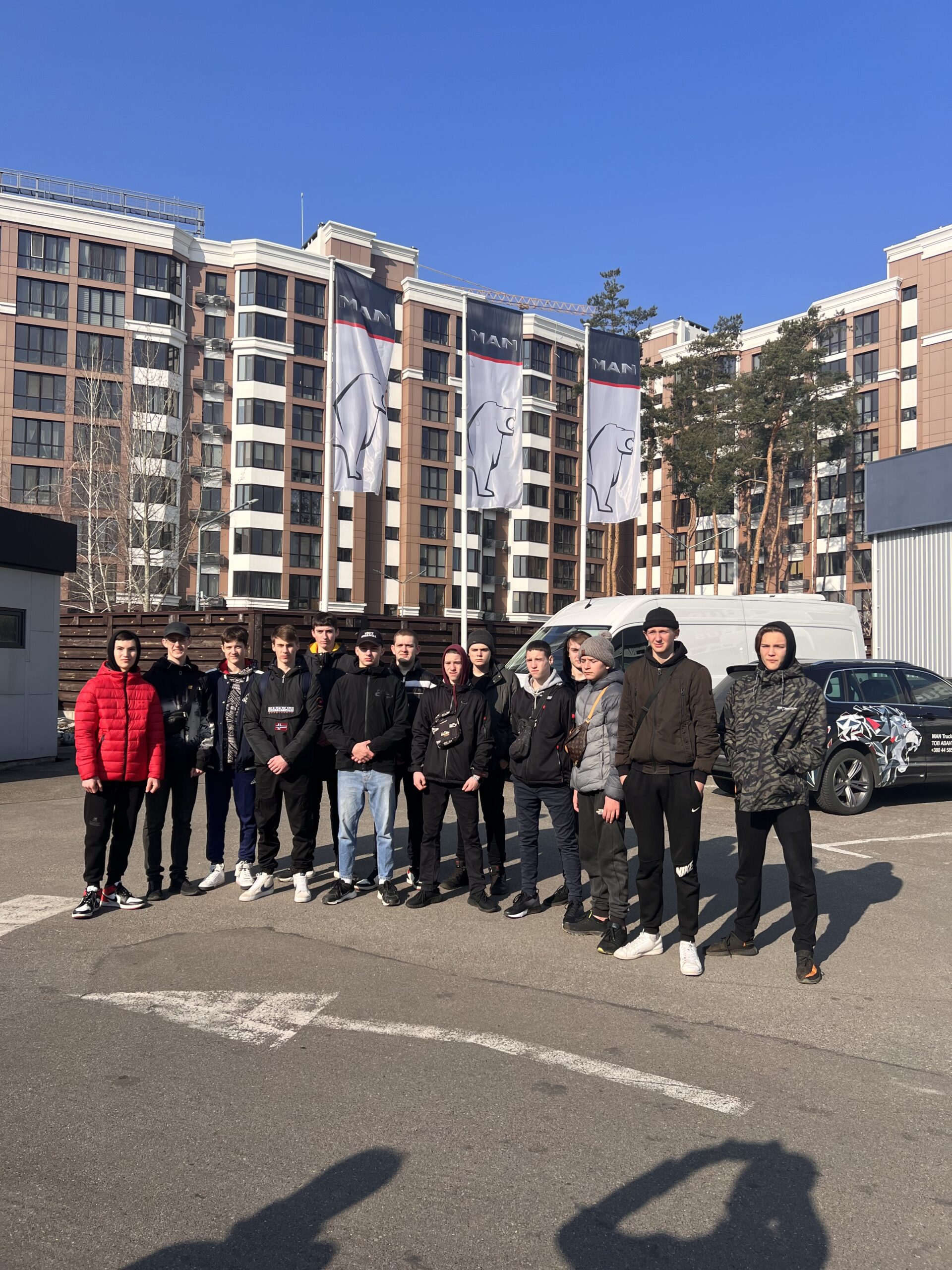 Переваги практичного навчання: Екскурсія студентів до MAN Service
